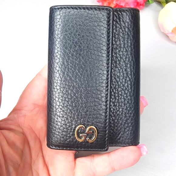 Gucci Black Pebbled Leather Silver Six Key Holder EUC - Picture 16 of 16